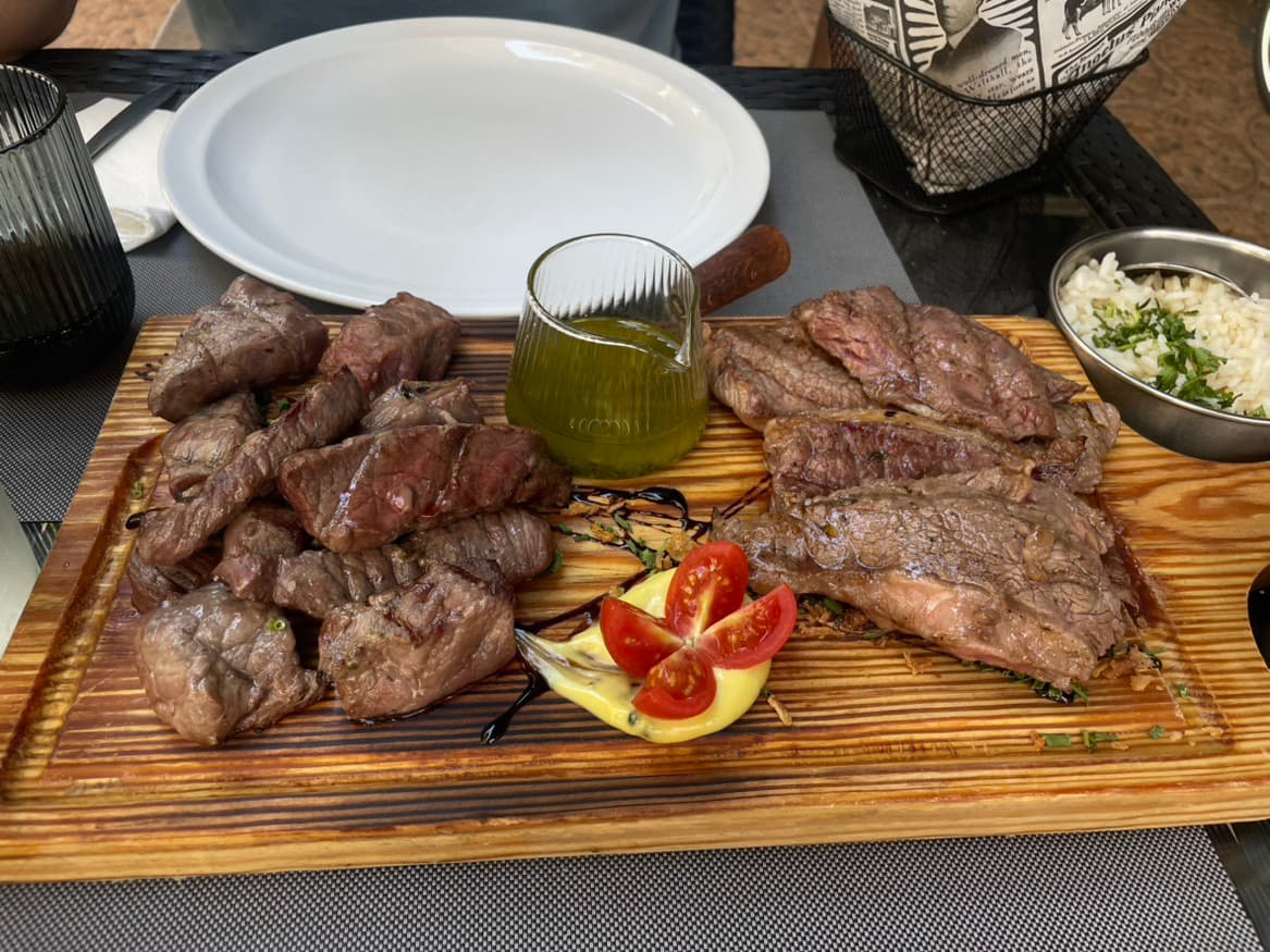 Tábua Mista de Carnes