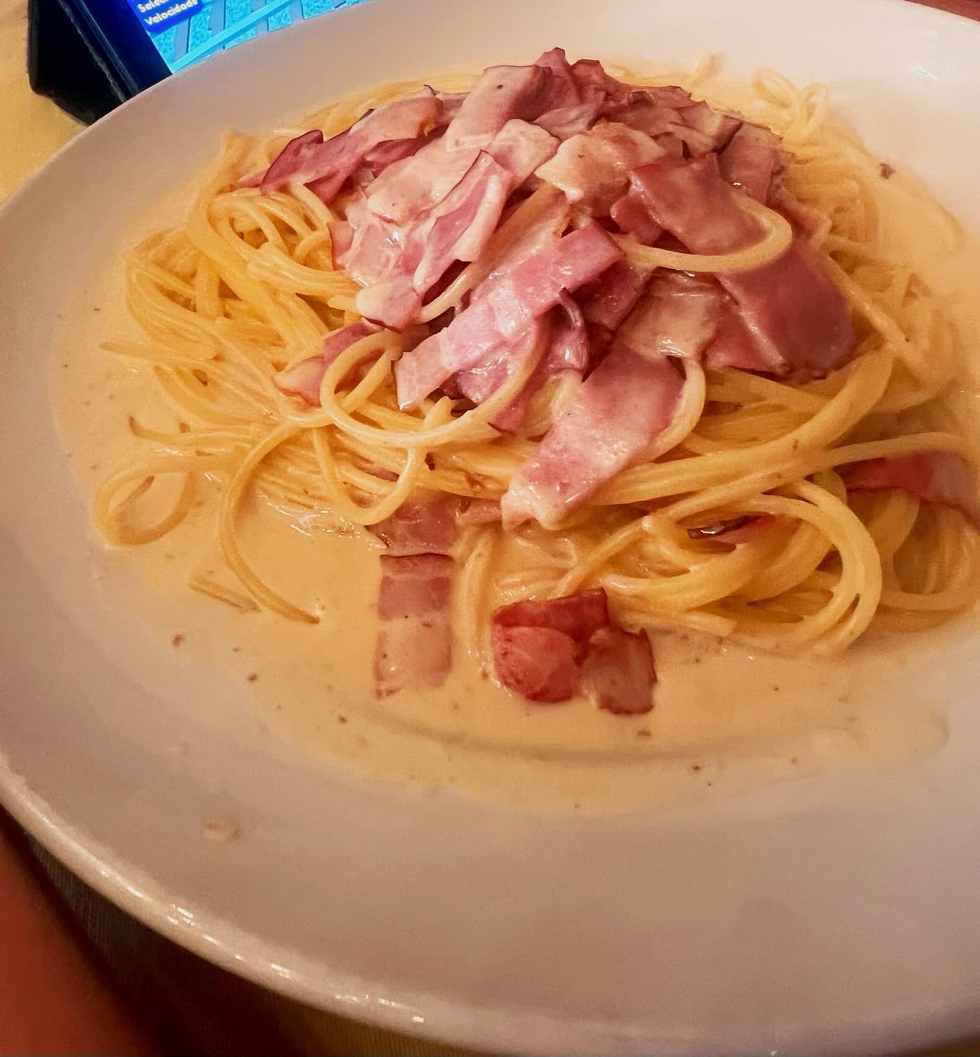 Esparguete Carbonara